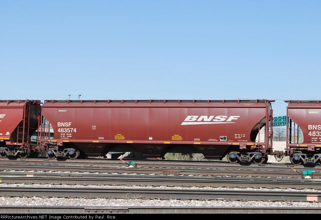 BNSF 483574