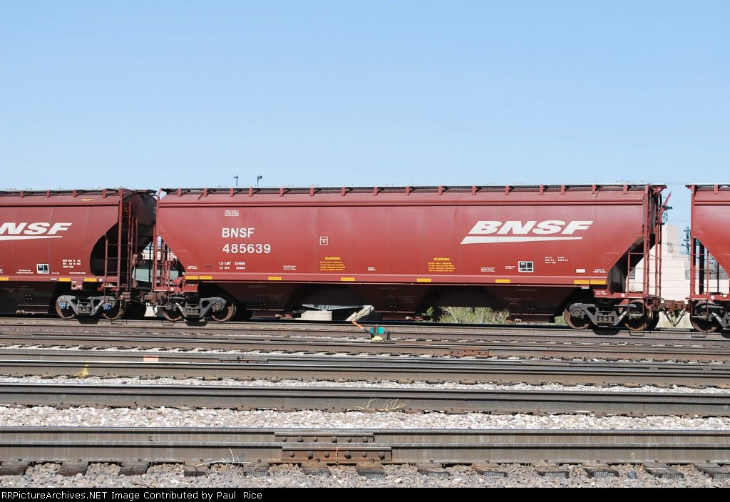 BNSF 485639