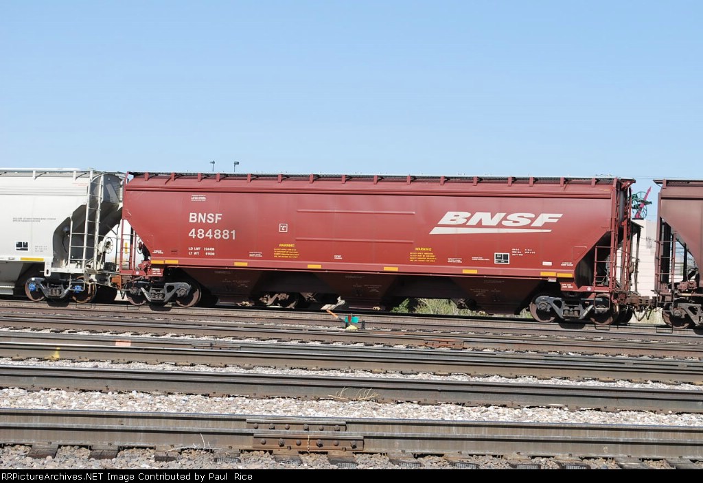 BNSF 484881