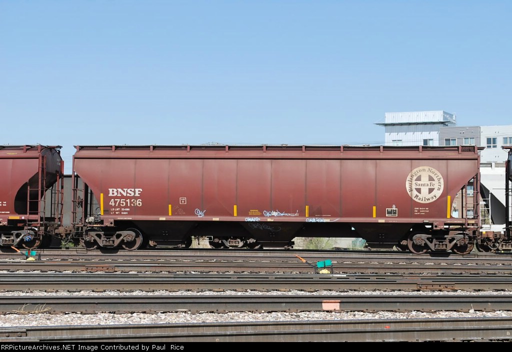 BNSF 475136