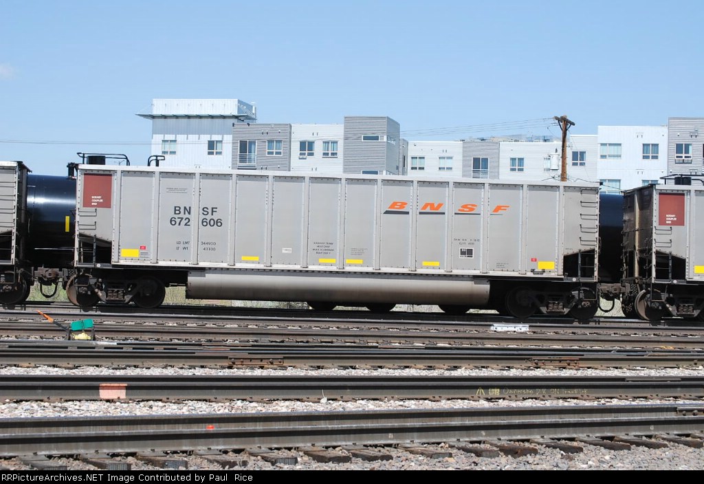 BNSF 672606