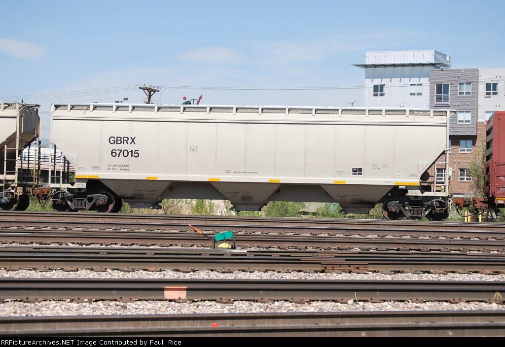 GBRX 67015