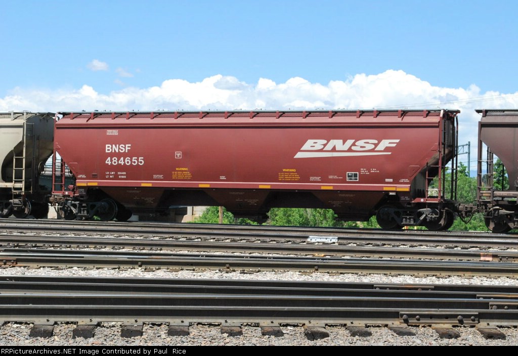 BNSF 484655