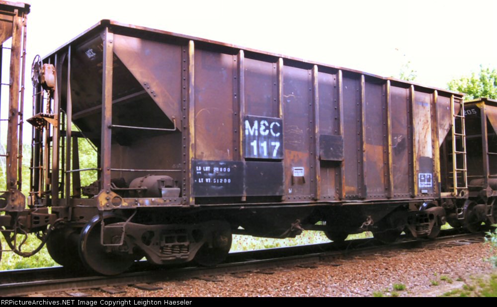 MEC 117 in D&H paint