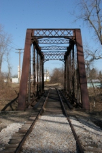looking north through old B&O bridge,