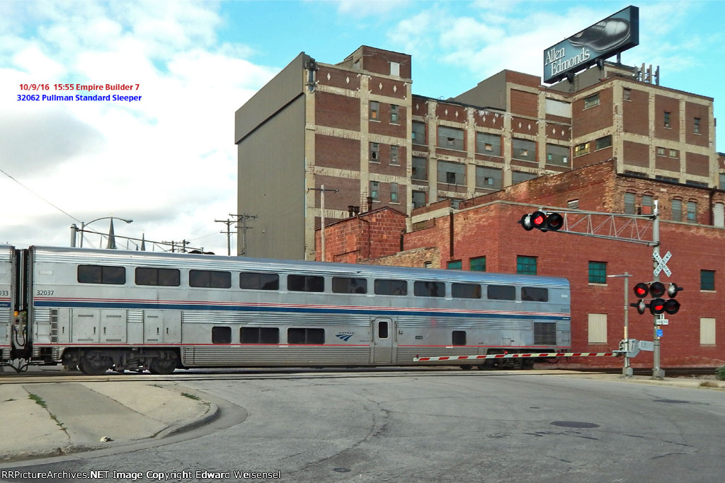 Sleeper on Empire Builder 7 Sunday