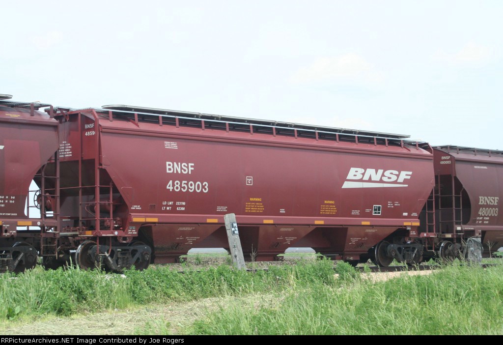BNSF 485903
