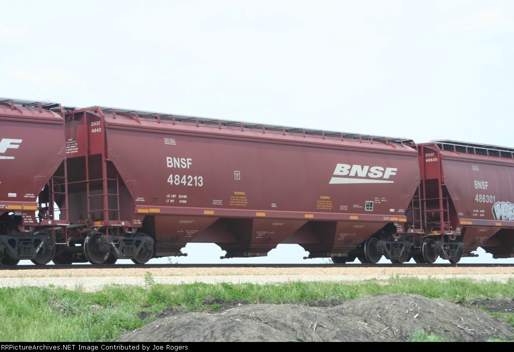 BNSF 484213