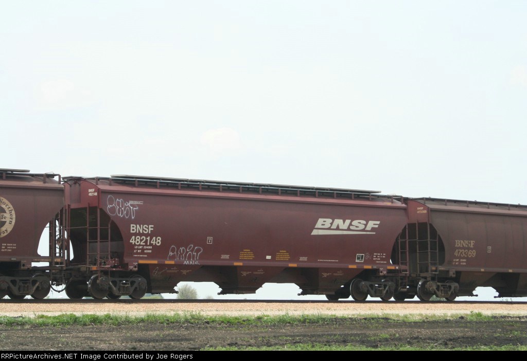 BNSF 482148
