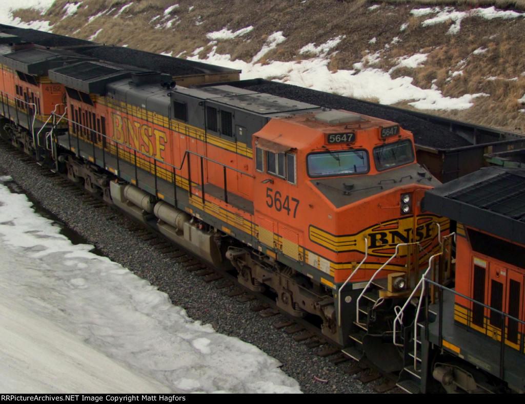 BNSF 5647