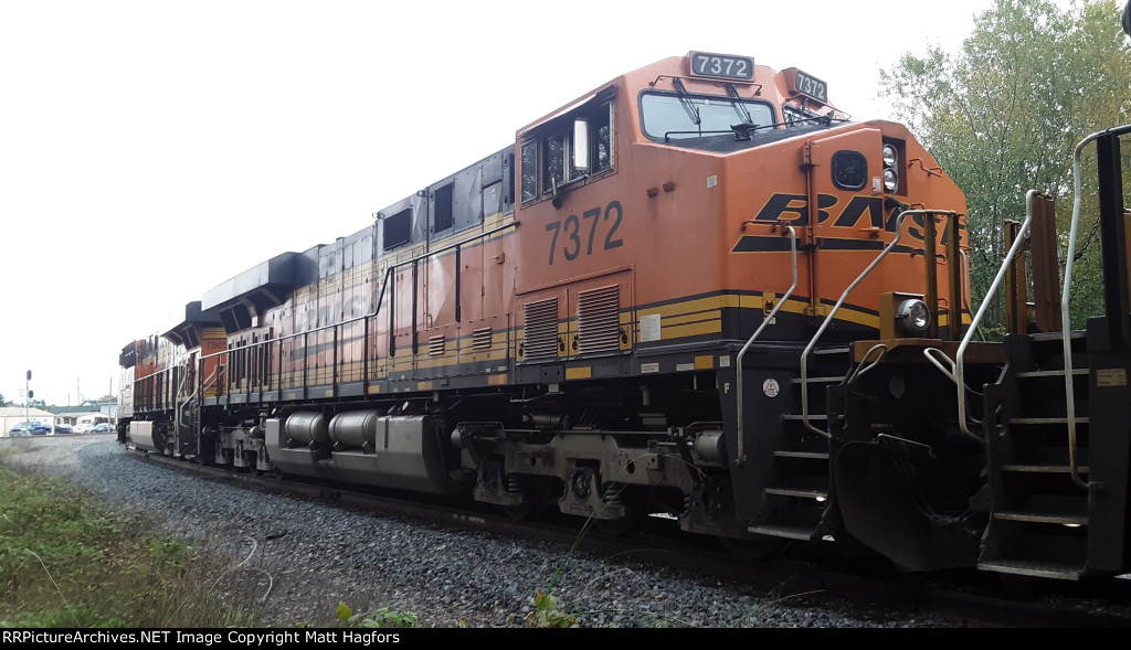 BNSF 7372