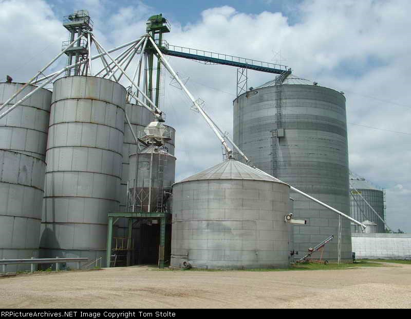 FALL CITY NE GRAIN BINS