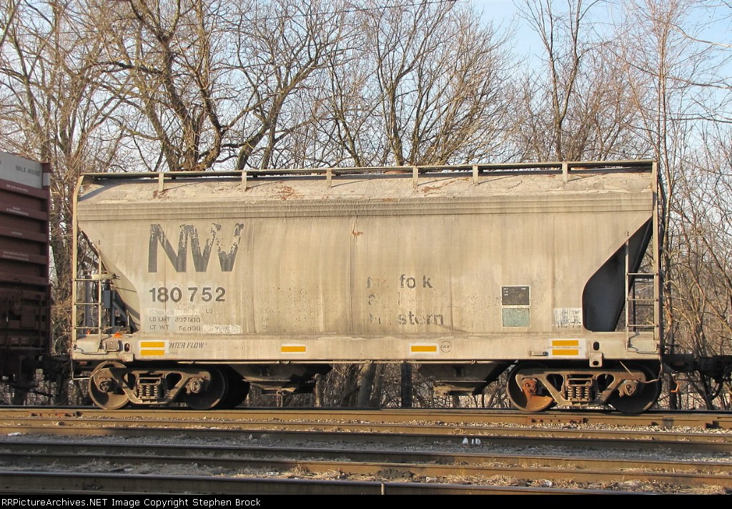 NW 180752