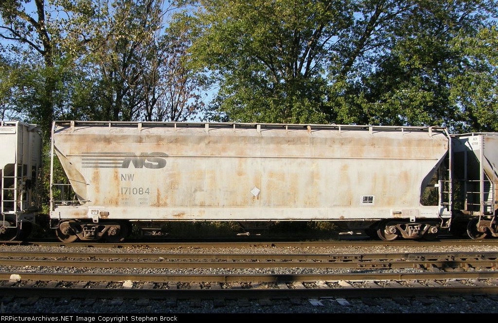 NW 171084