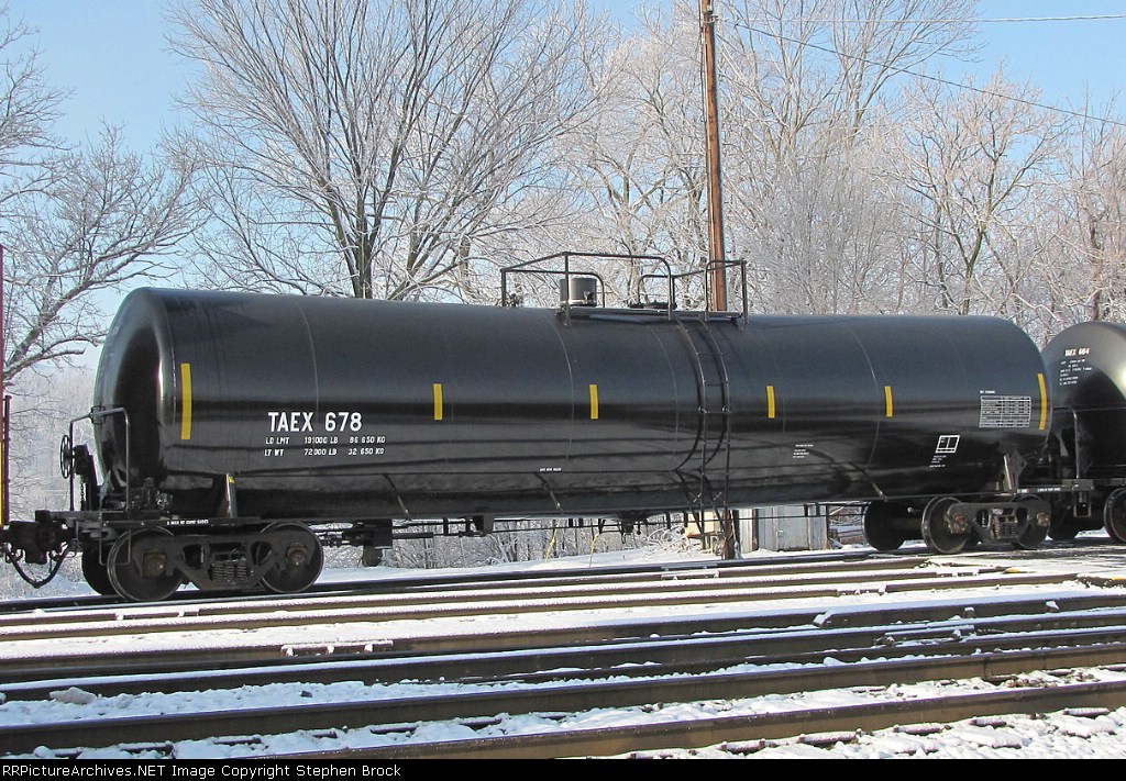 TAEX 678