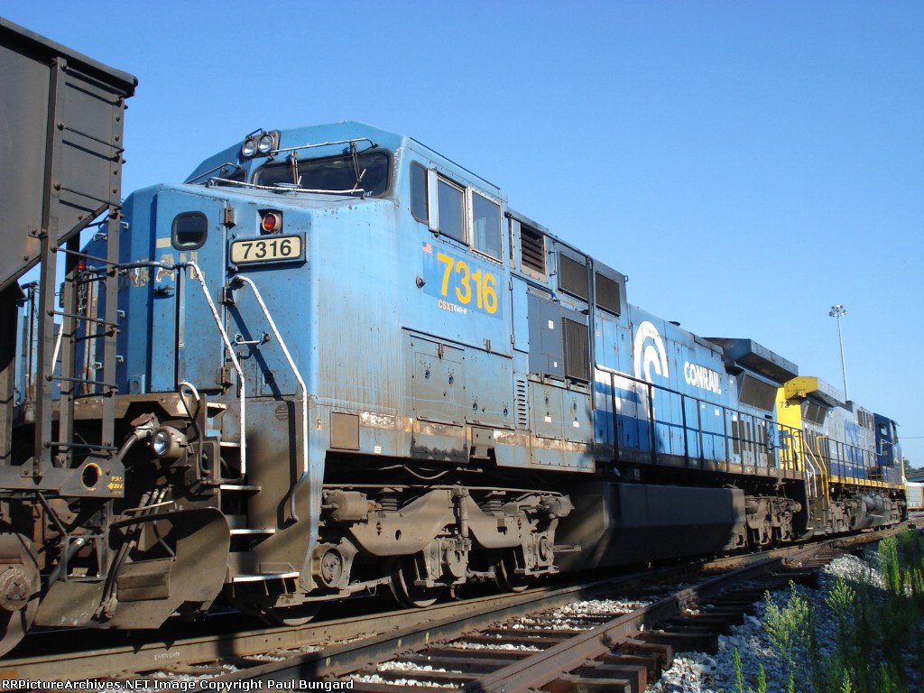 CSX 7316    GE C40-8      August 20, 2008