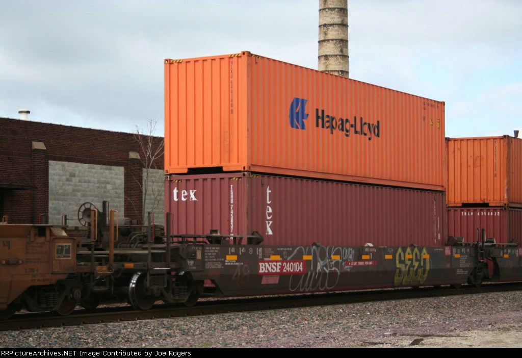 BNSF 240104