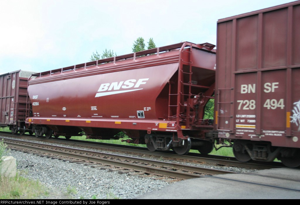 BNSF 402084