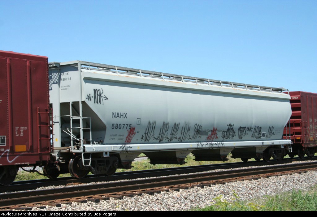 NAHX 580775