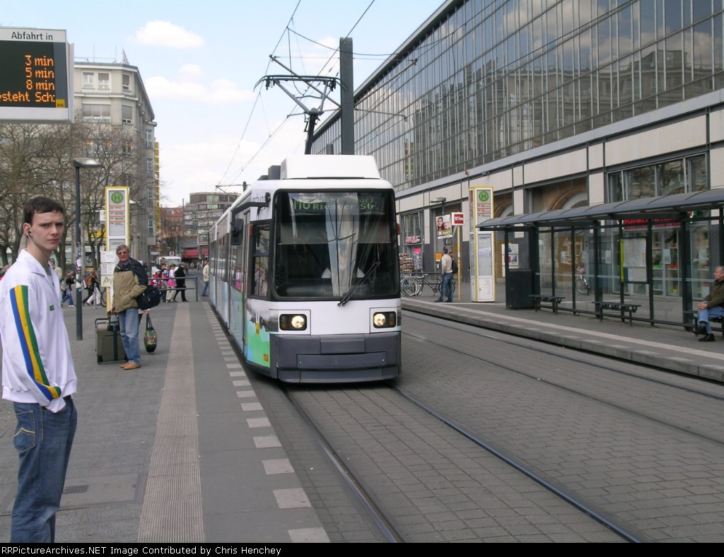 M6 Tram