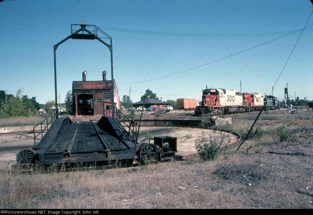 1317-11 SOO Line Yard and engine terminal