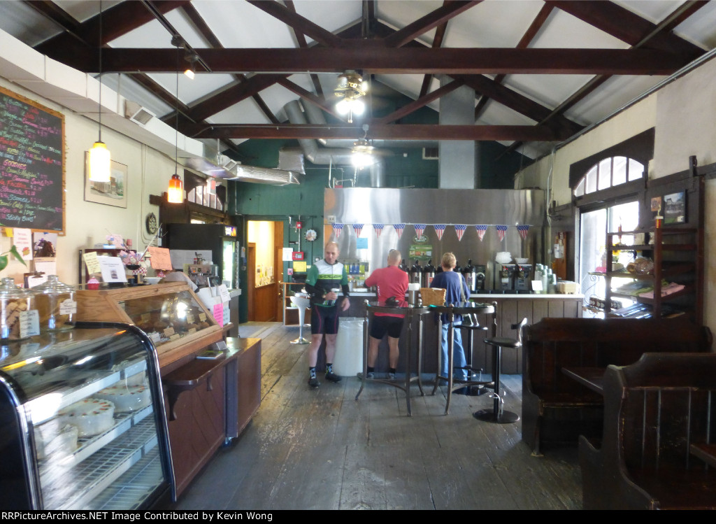 PRR (Bel-Del Division) Milford freight station - interior