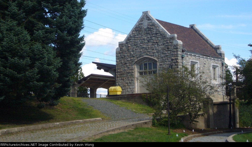 1916 Madison freight and express station (DL&W) with cobblestone loading ramp