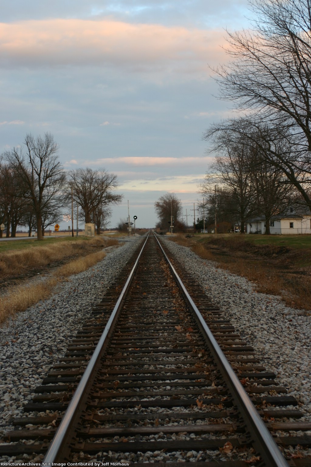 NS main looking east.