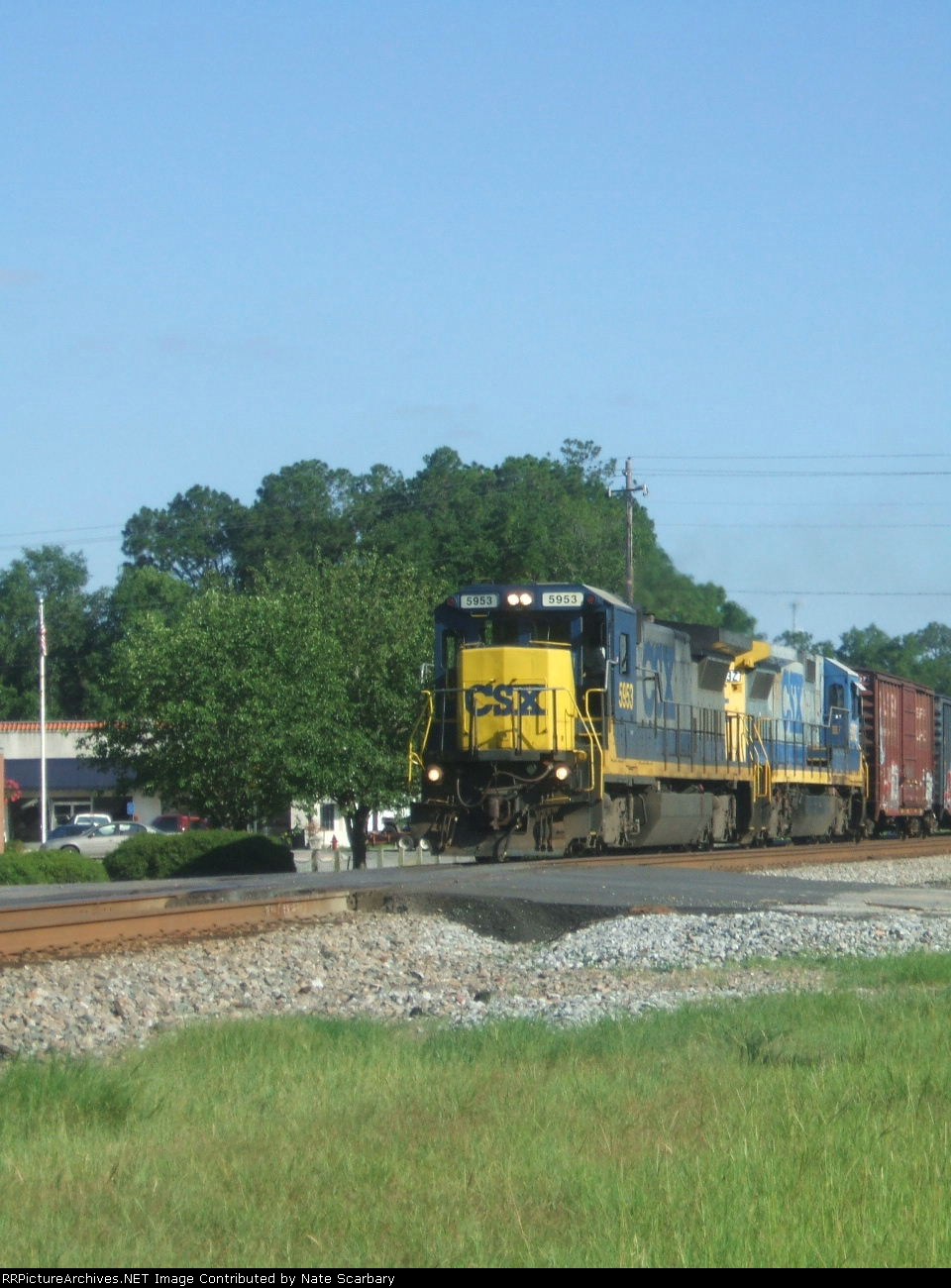 CSX 5953 Leaving Folkston