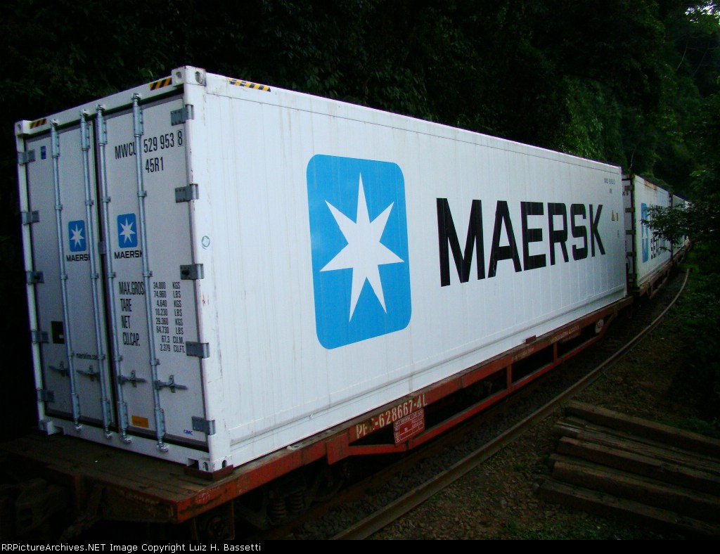 PEC 628667 / MWCU 529953-MAERSK