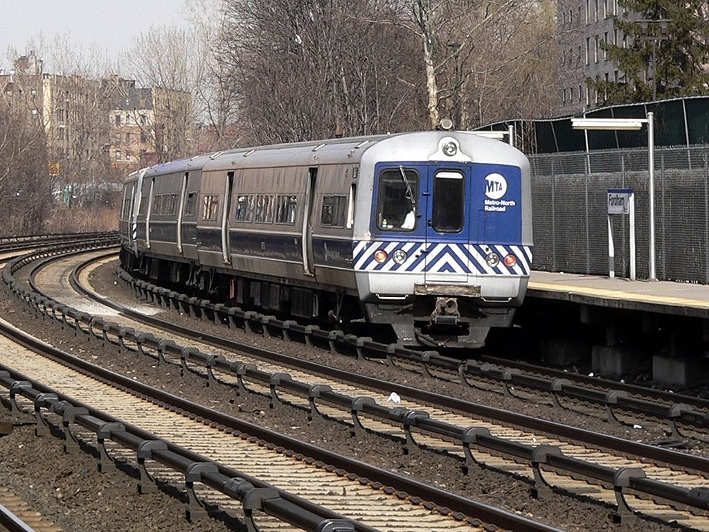 Harlem Line Local To N. White Plains