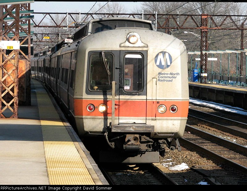 Metro-North M2 MU's