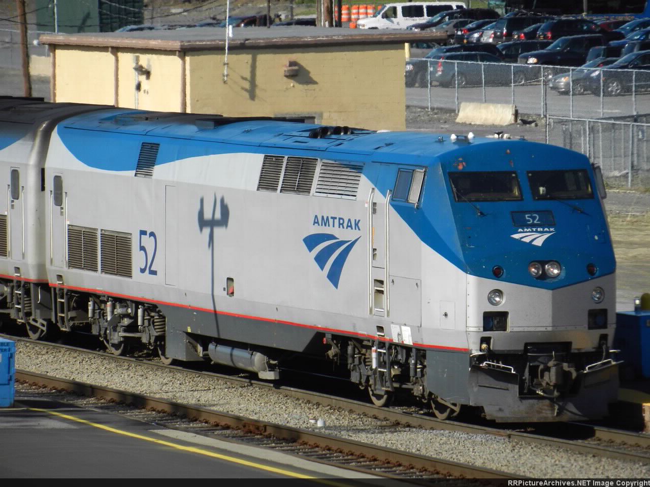 Amtrak GE P42DC 52