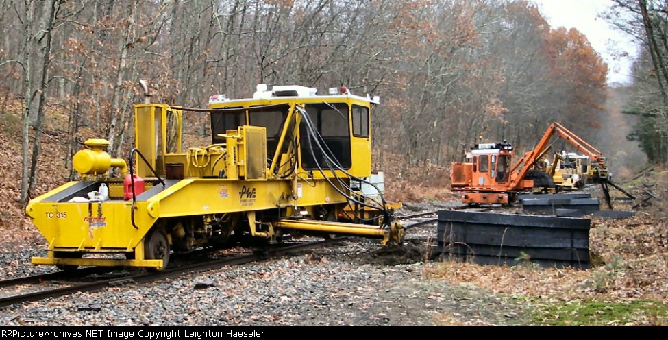 PW TC 315 Tie Extracter/Inserter and others