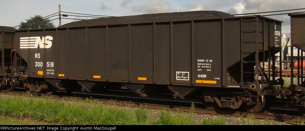 NS 300518