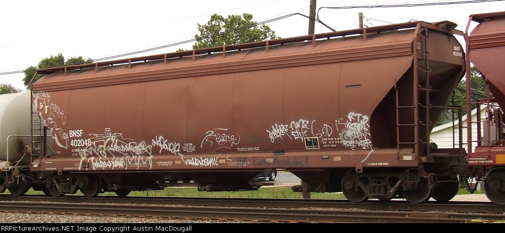 BNSF 402048