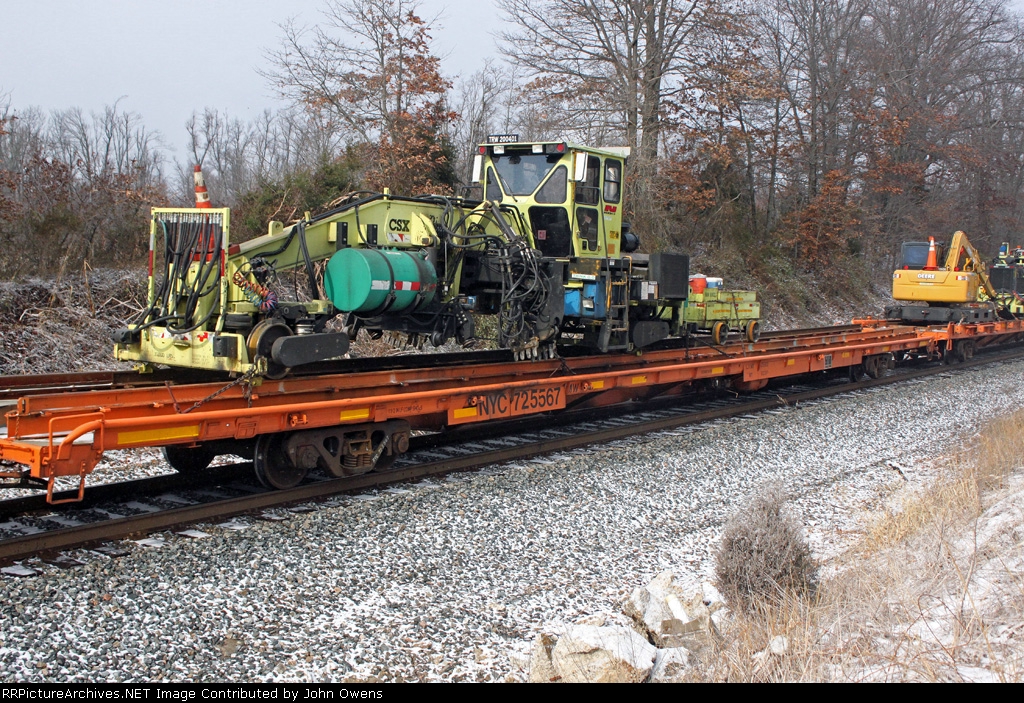 NYC 725567/CSXT W032