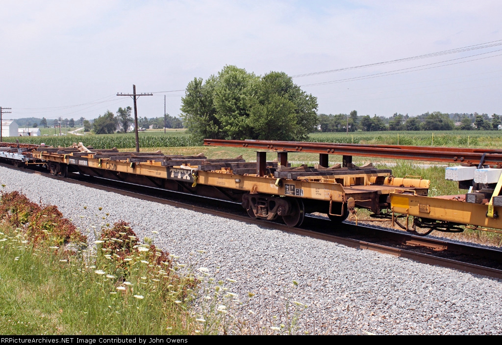 PTTX 911588/CSXT Q574