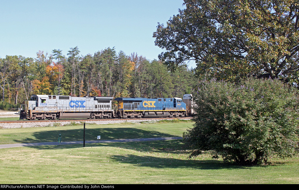 CSX 7509/CSXT Q210