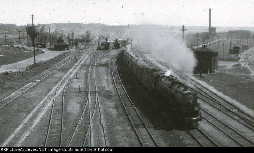 St Paul MN Daytons Bluff CB&Q Burlington Route steam in 1943.