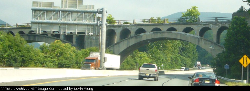 Lackawanna Cutoff Delaware River Viaduct over Interstate 90