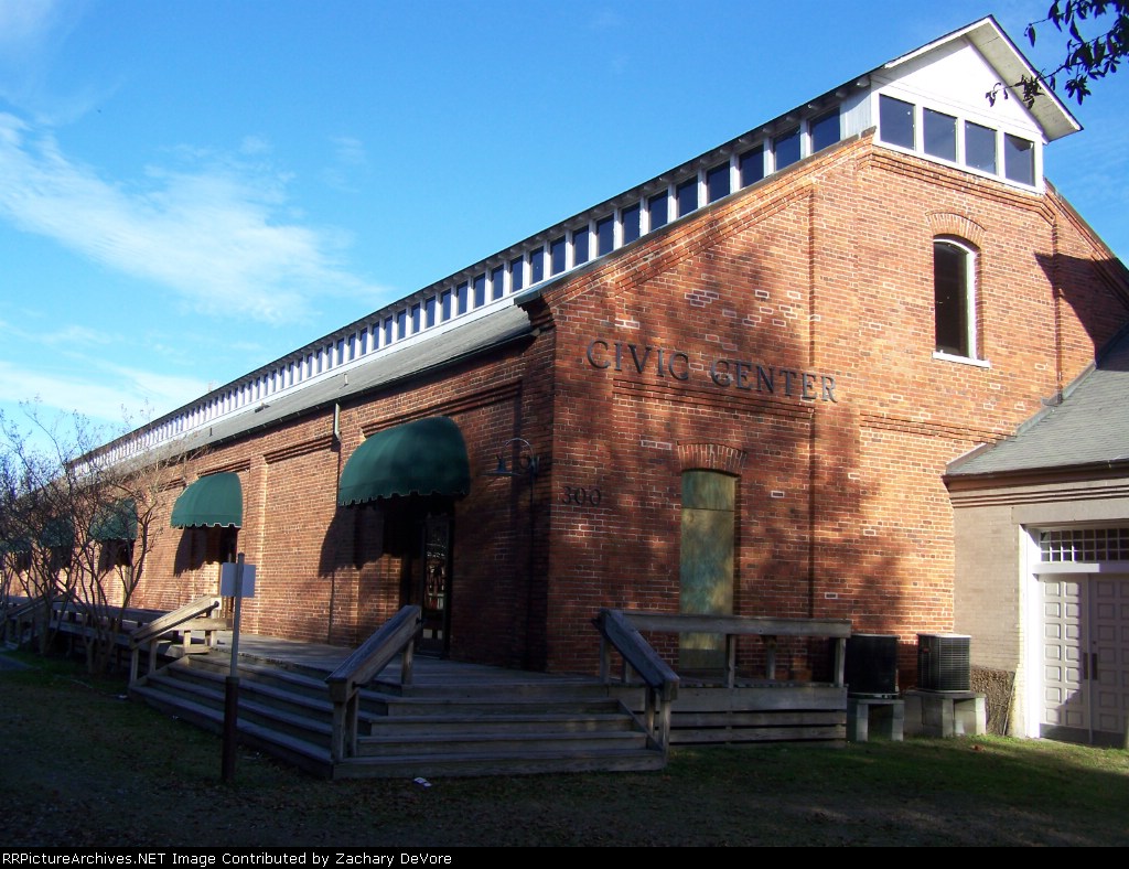 1906 ACL Freight Depot