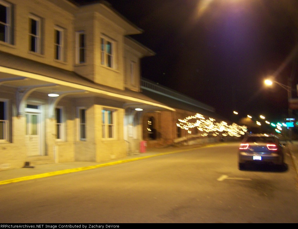 ACL Freight Station at Night