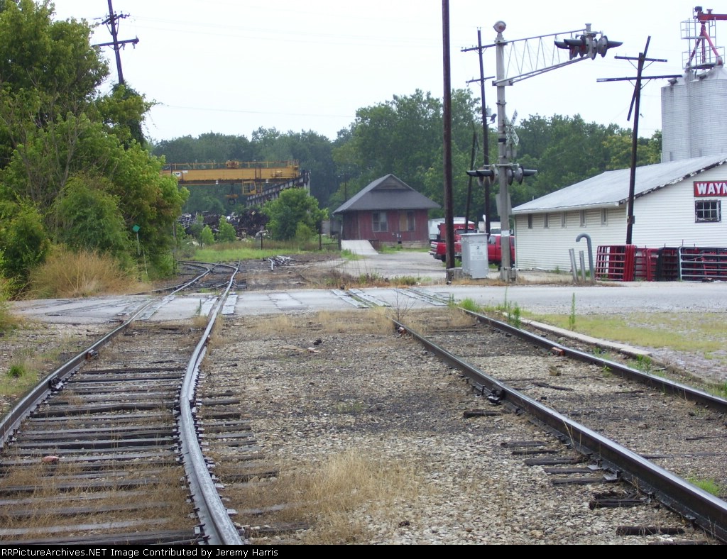 Lookin East toward Seymore