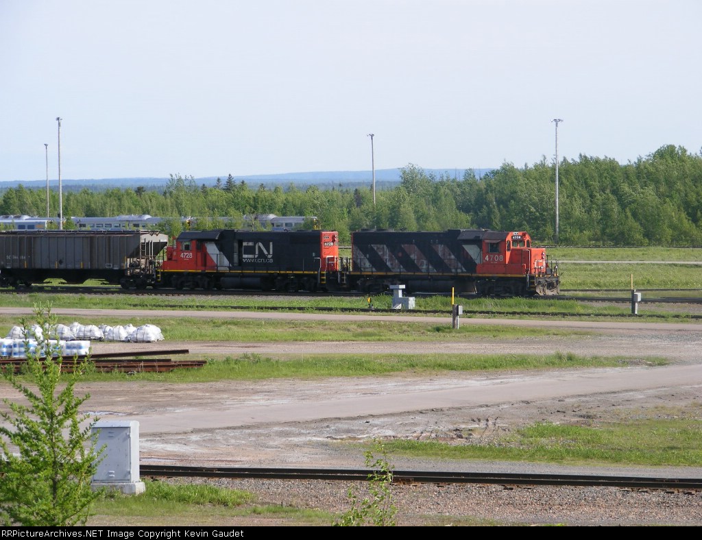 CN shunters at Gordon Yard
