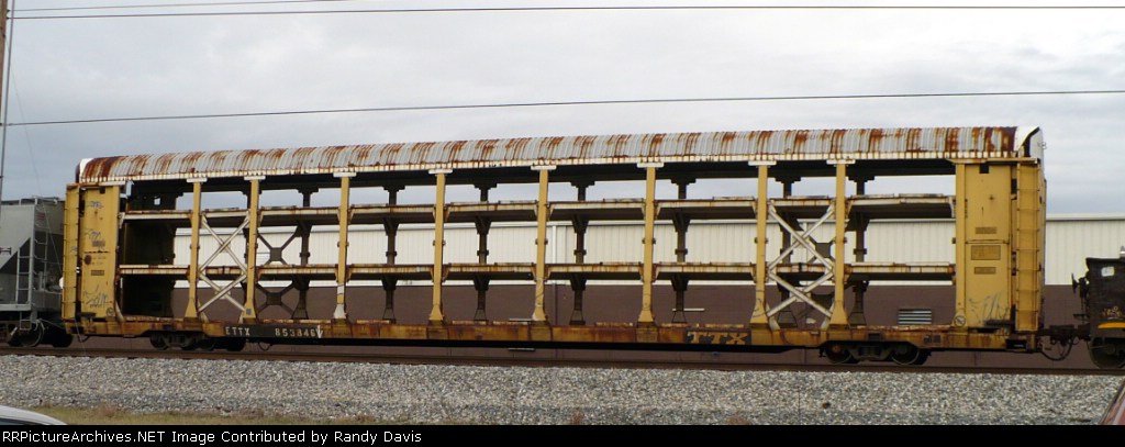 ETTX 853846 stripped CSX Autorack