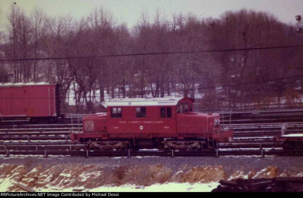 PATCO 404 switching the yard