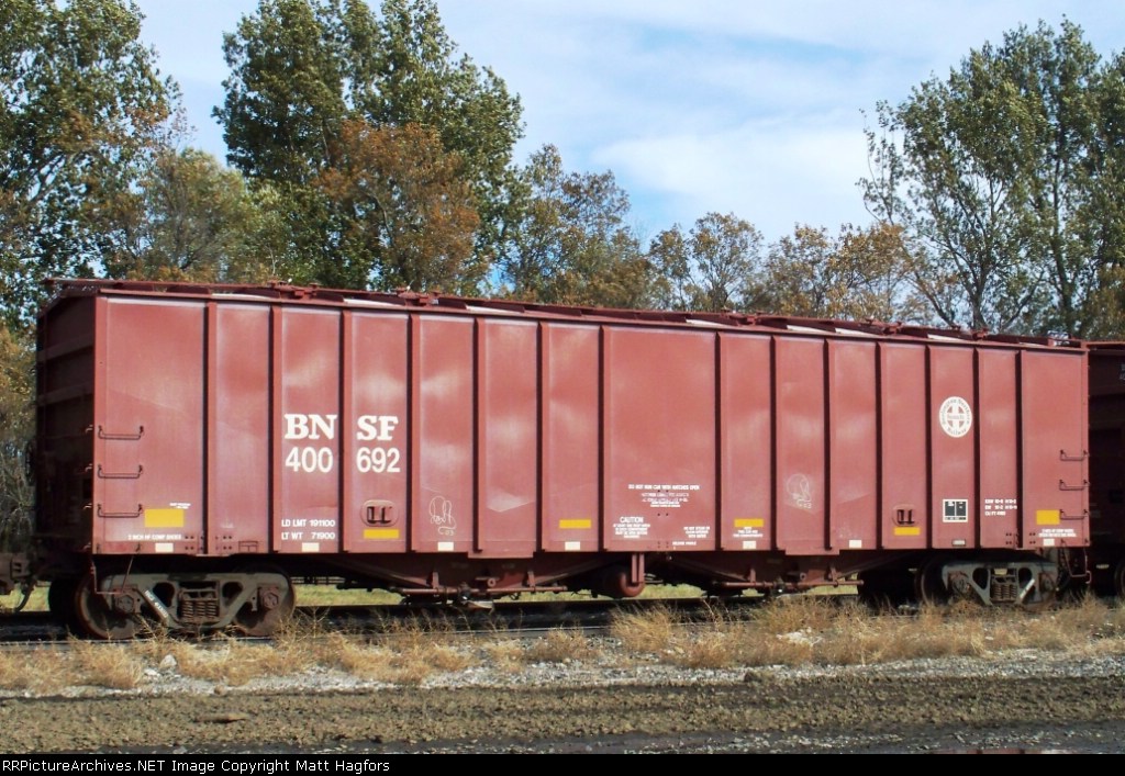 BNSF 400692