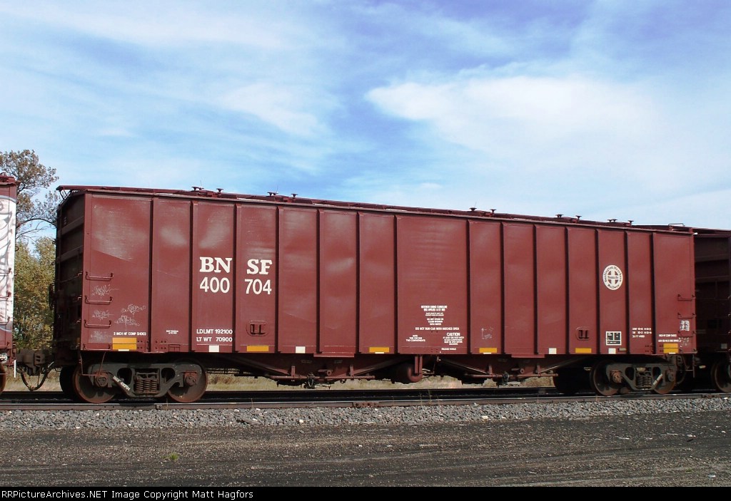 BNSF 400704