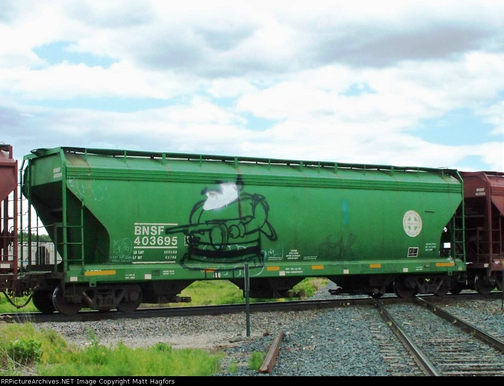 BNSF 403695